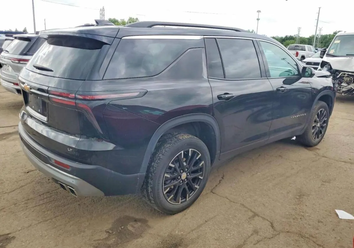 CHEVROLET TRAVERSE LT КОМФОРТ И ТЕХНОЛОГИИ 2024