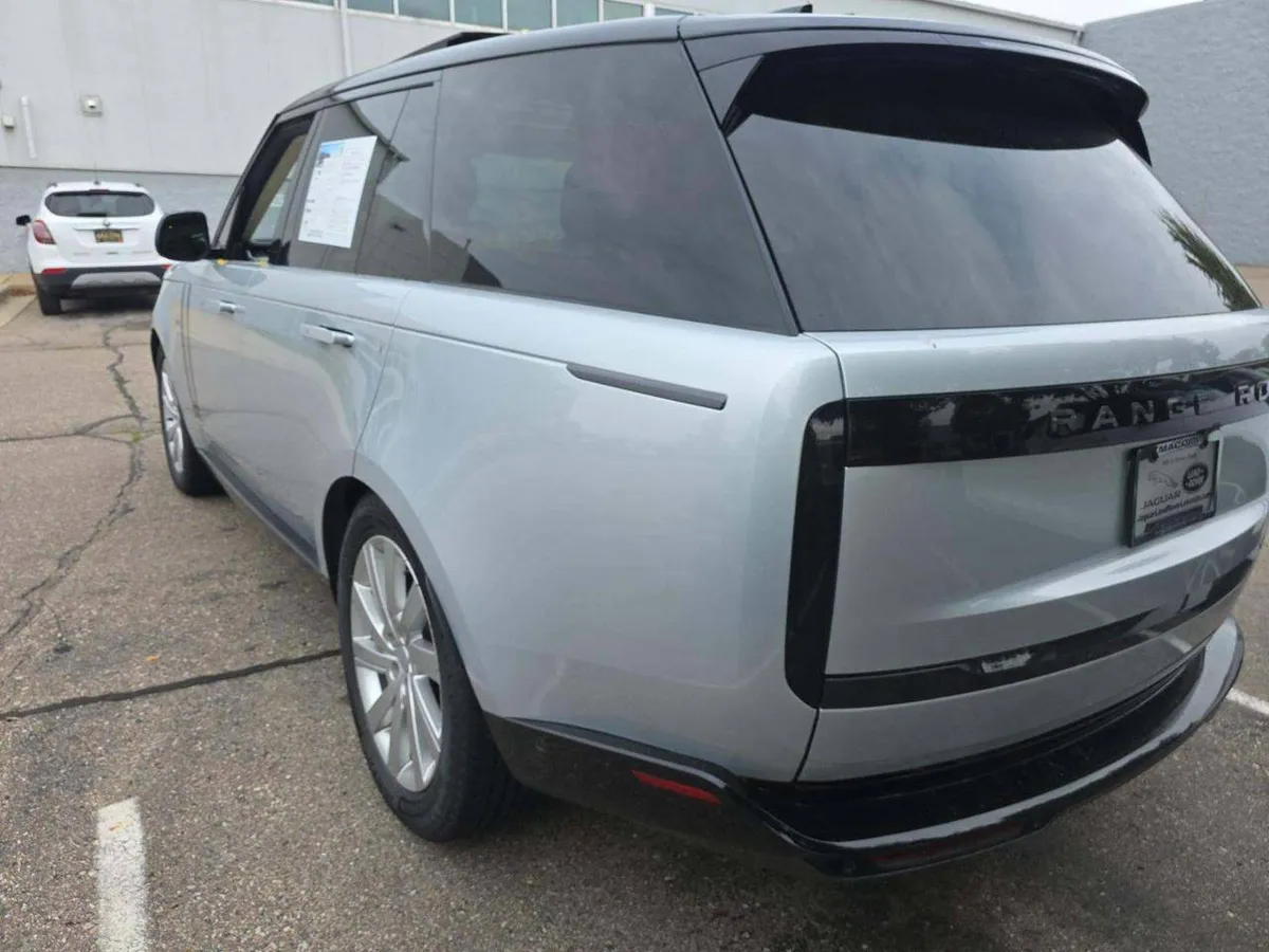 LAND ROVER ROVER RANGE ROVER SE 2023