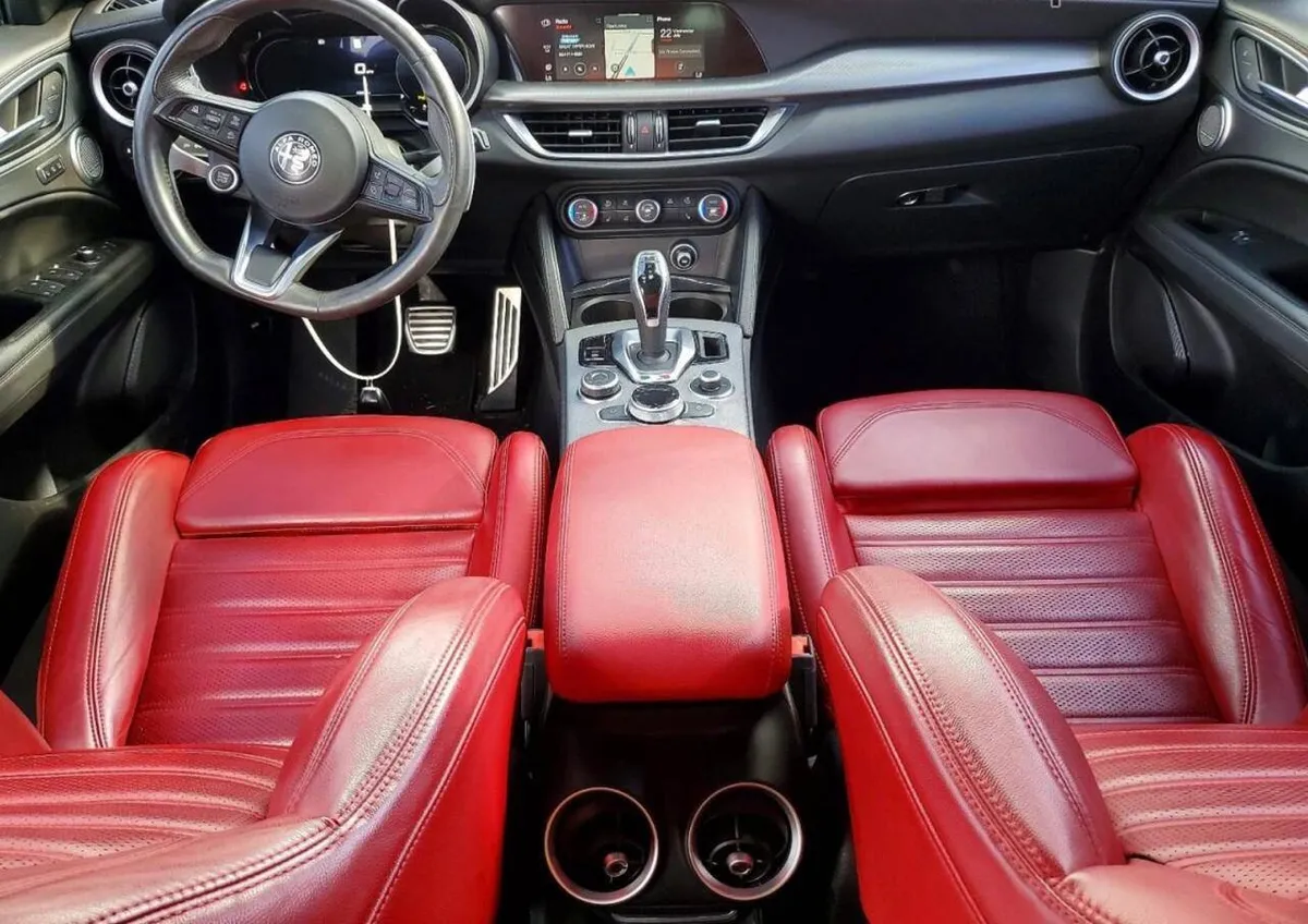 ALFA ROMEO STELVIO TI 2024