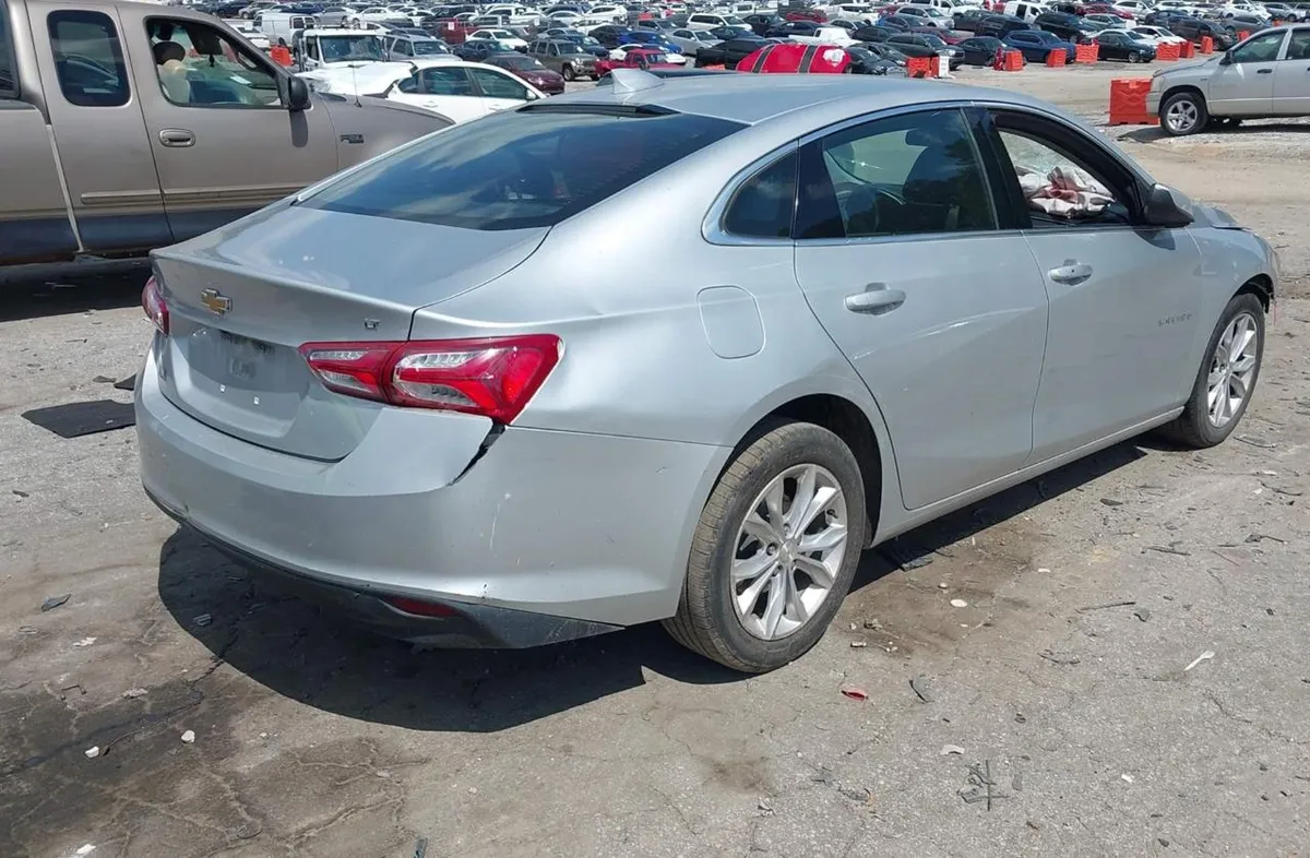 CHEVROLET MALIBU FWD LT 2022