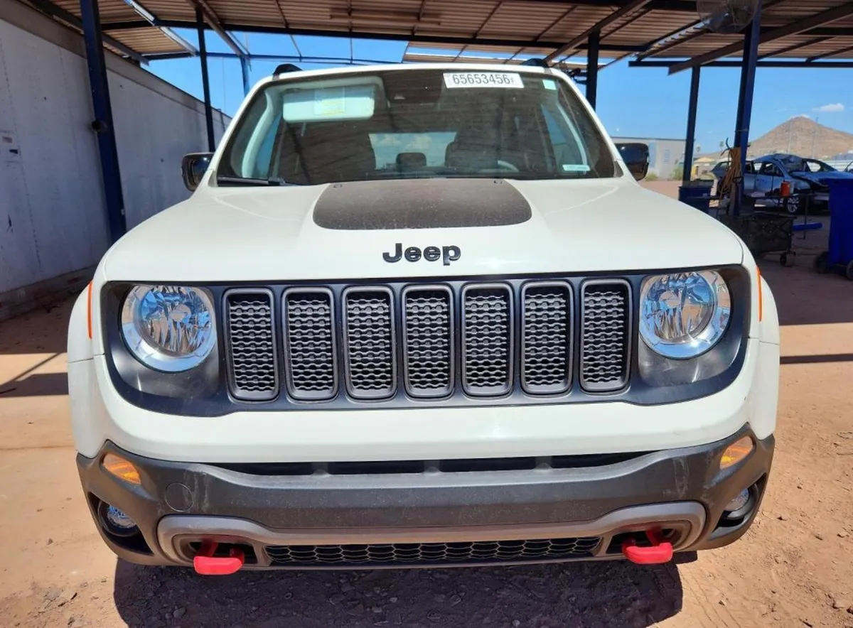JEEP RENEGADE TRAILHAWK 2023