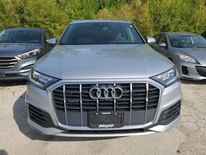 AUDI Q7 KOMFORT 2022
