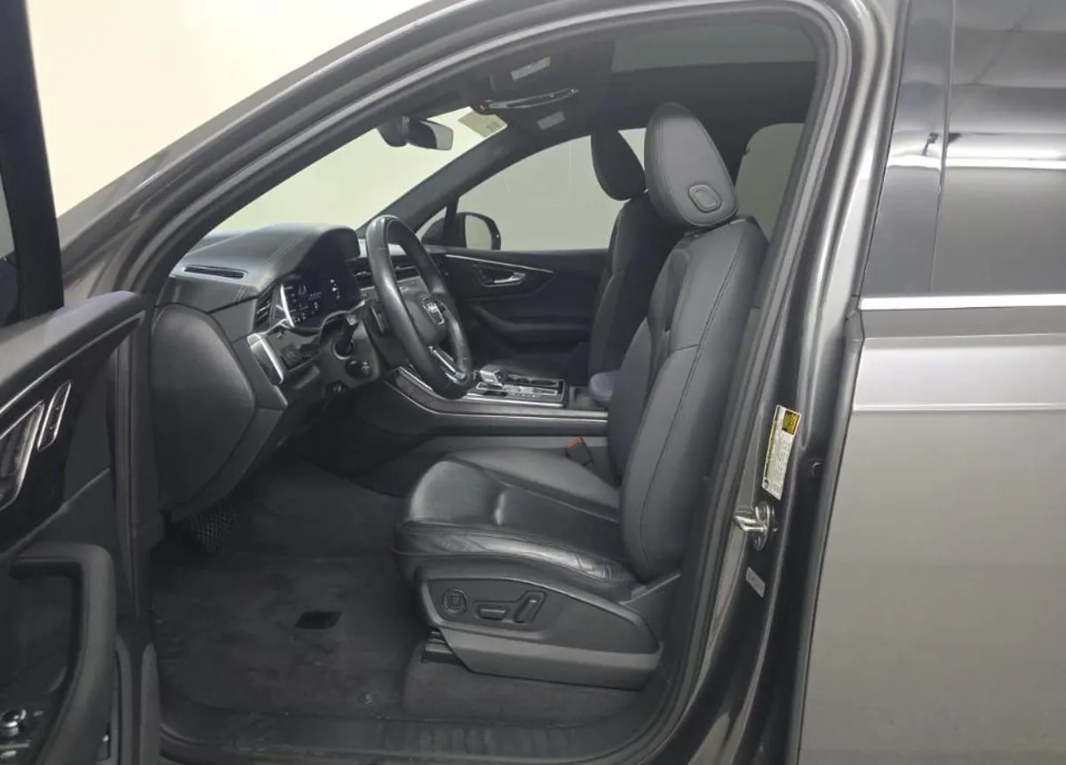 AUDI Q7 PREMIUM 2023