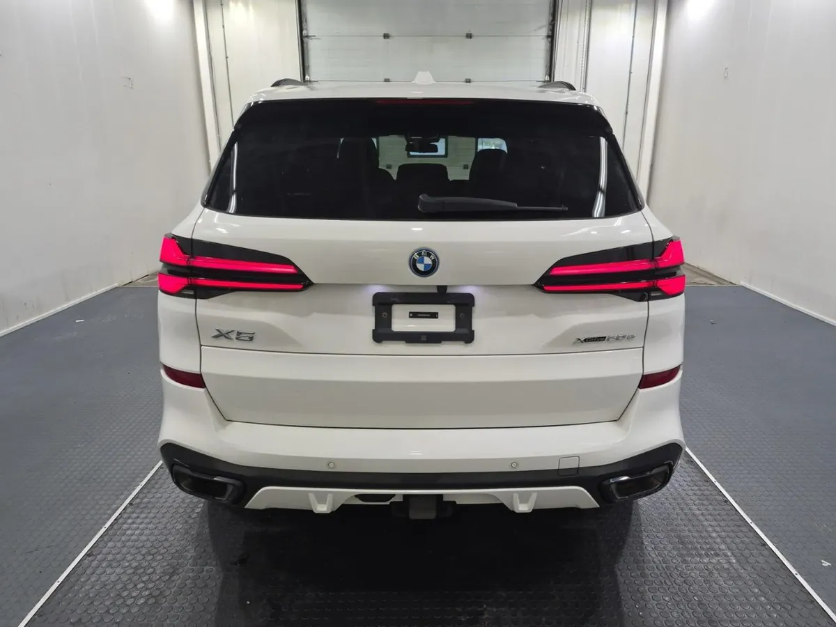 BMW X5 4-ЗОННЫЙ АВТОМАТИЧЕСКИЙ КЛИМАТ-КОНТРОЛЬ 2024