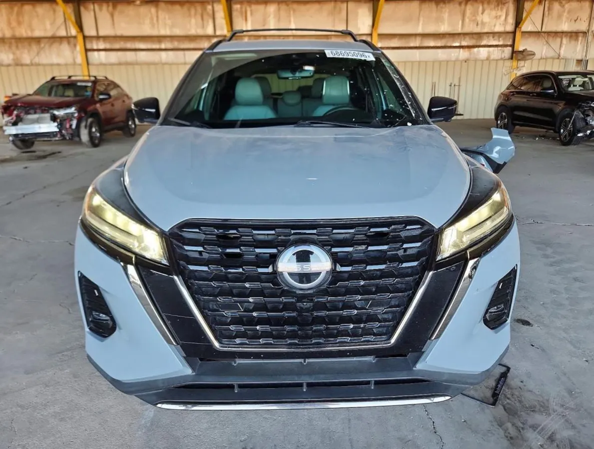 NISSAN KICKS SR 2024