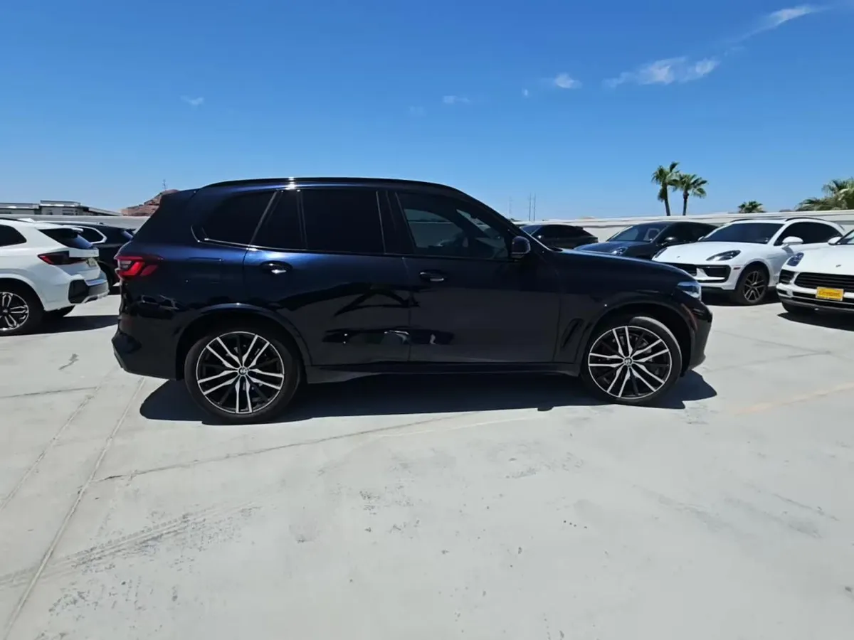 BMW X5 SPORTS ACTIVITY VEHICLE 2023