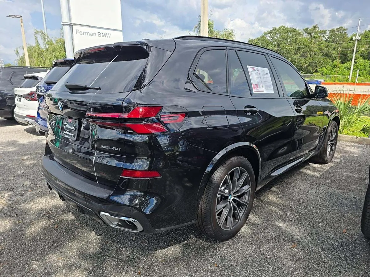 BMW X5 SPORTS ACTIVITY VEHICLE 2024