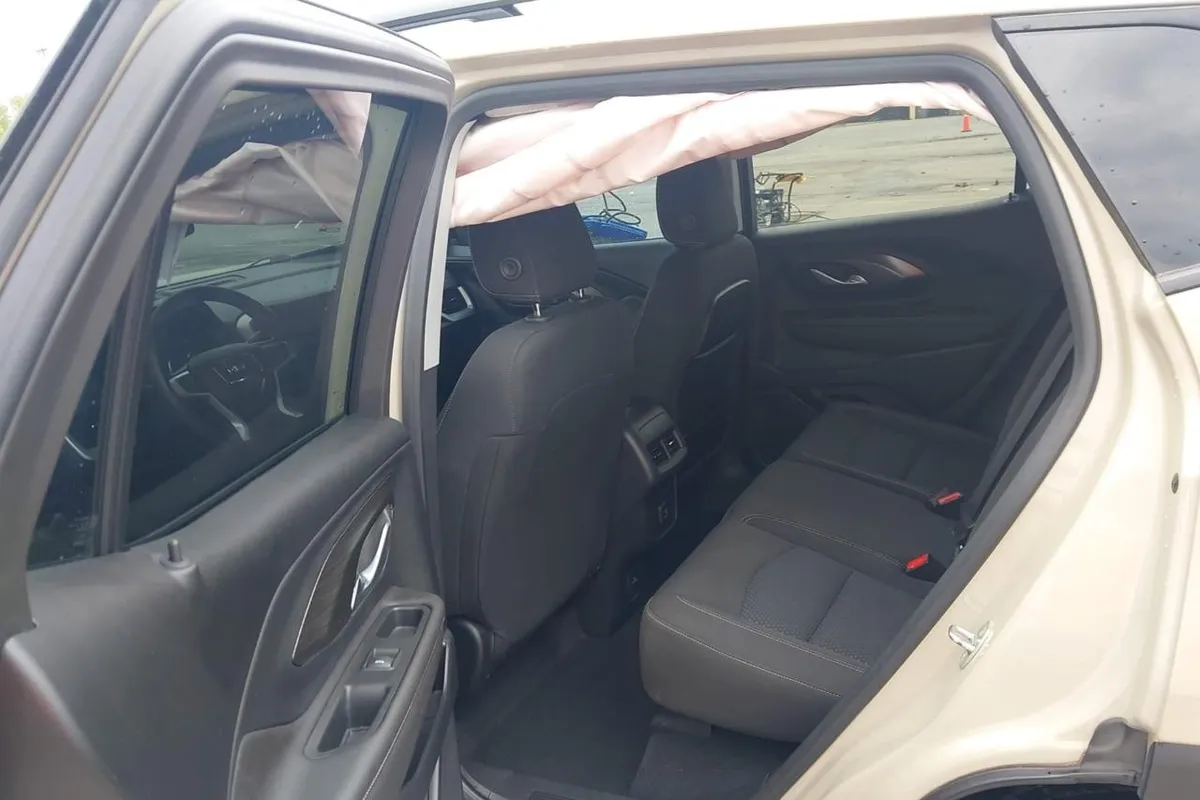 GMC TERRAIN SLE 2023