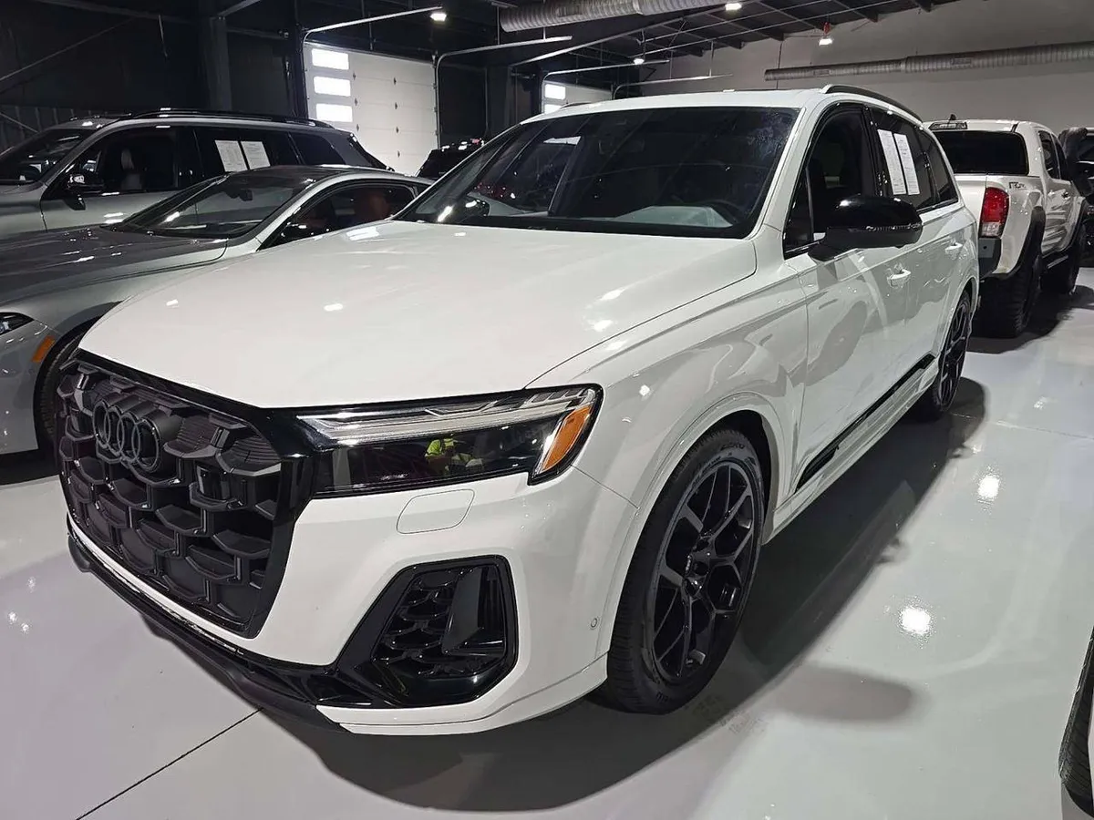 AUDI SQ7 PREMIUM PLUS 2025