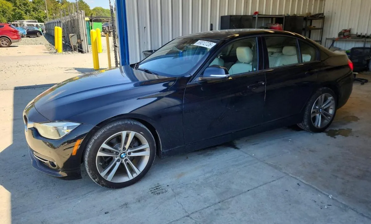 BMW 328 I SULEV 2016