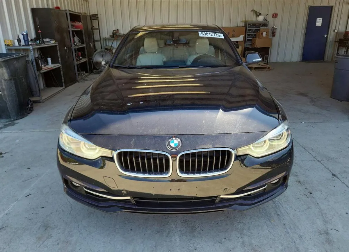 BMW 328 I SULEV 2016