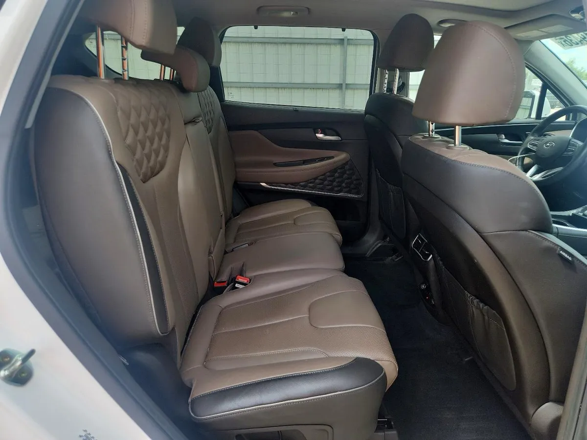 HYUNDAI SANTA FE LIMITED 2022