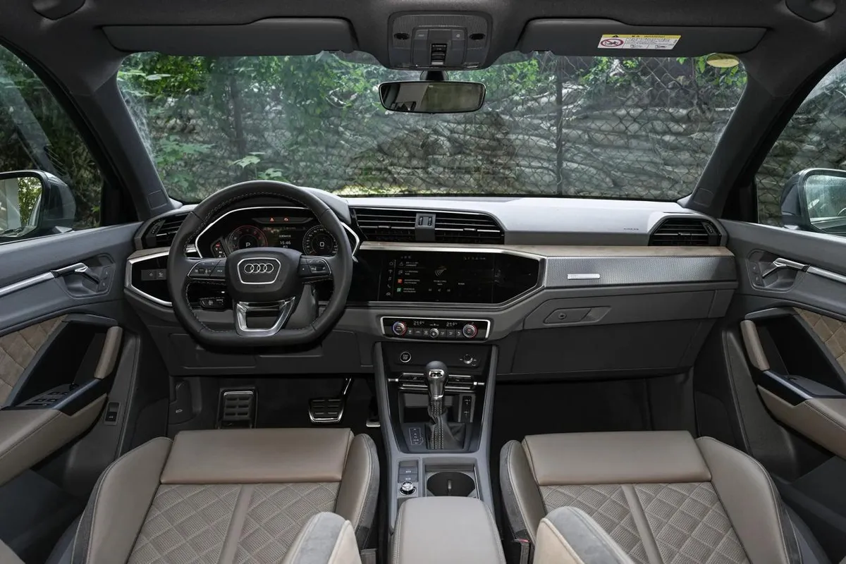 AUDI Q3 2026