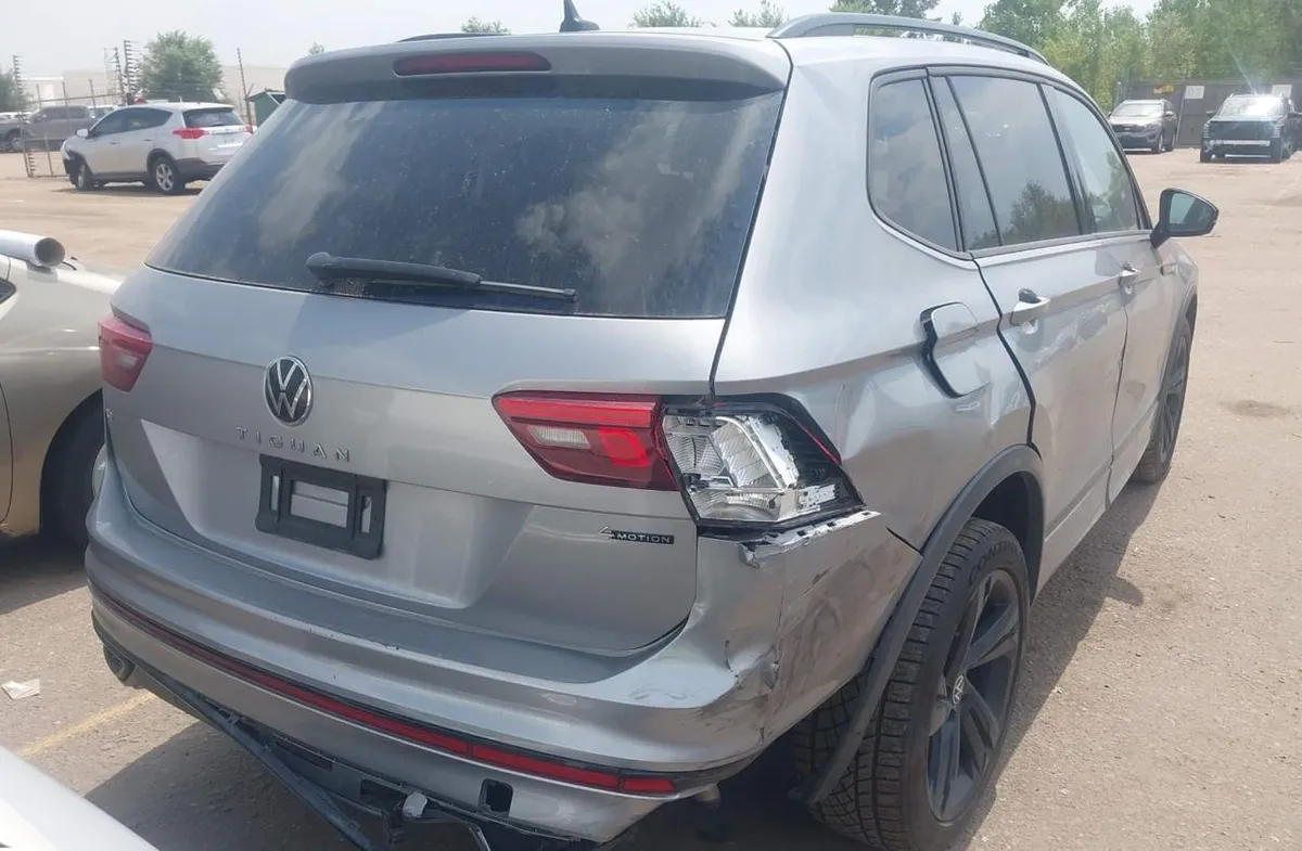 VOLKSWAGEN TIGUAN SE 2023