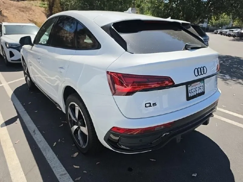 AUDI Q5 АУДИОСИСТЕМА BANG & OLUFSEN С 3D-ЗВУКОМ 2023