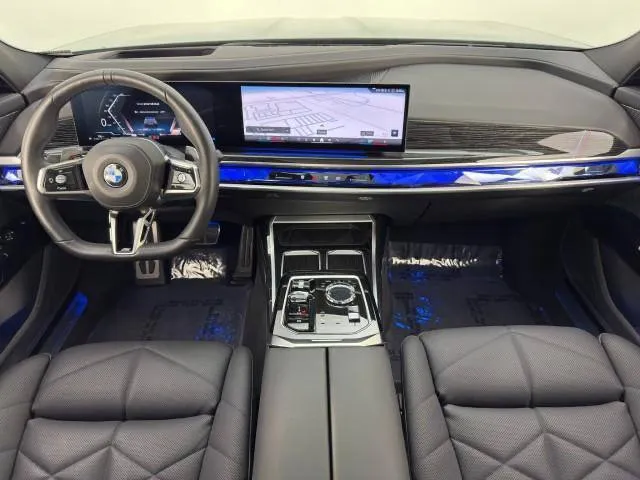 BMW 7 SERIES M SPORT PACKAGE + PREMIUM PACKAGE 2024