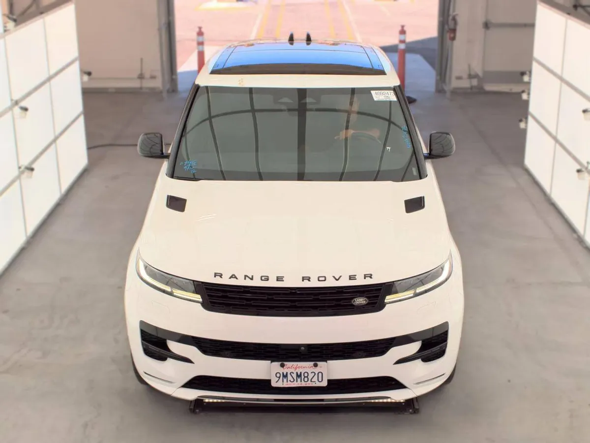 LAND ROVER RANGE ROVER SPORT SE 2024