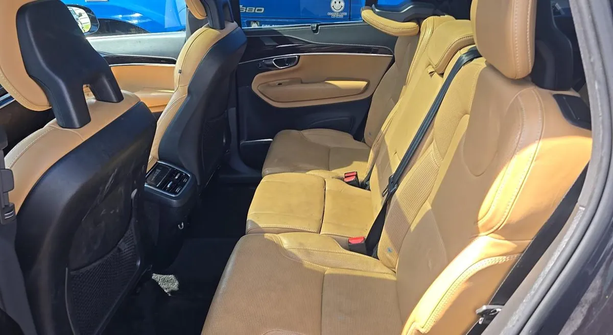 VOLVO XC90 T6 INSCRIPTION 7-PASSENGER 2017