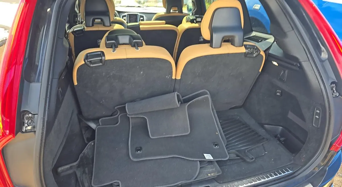 VOLVO XC90 T6 INSCRIPTION 7-PASSENGER 2017