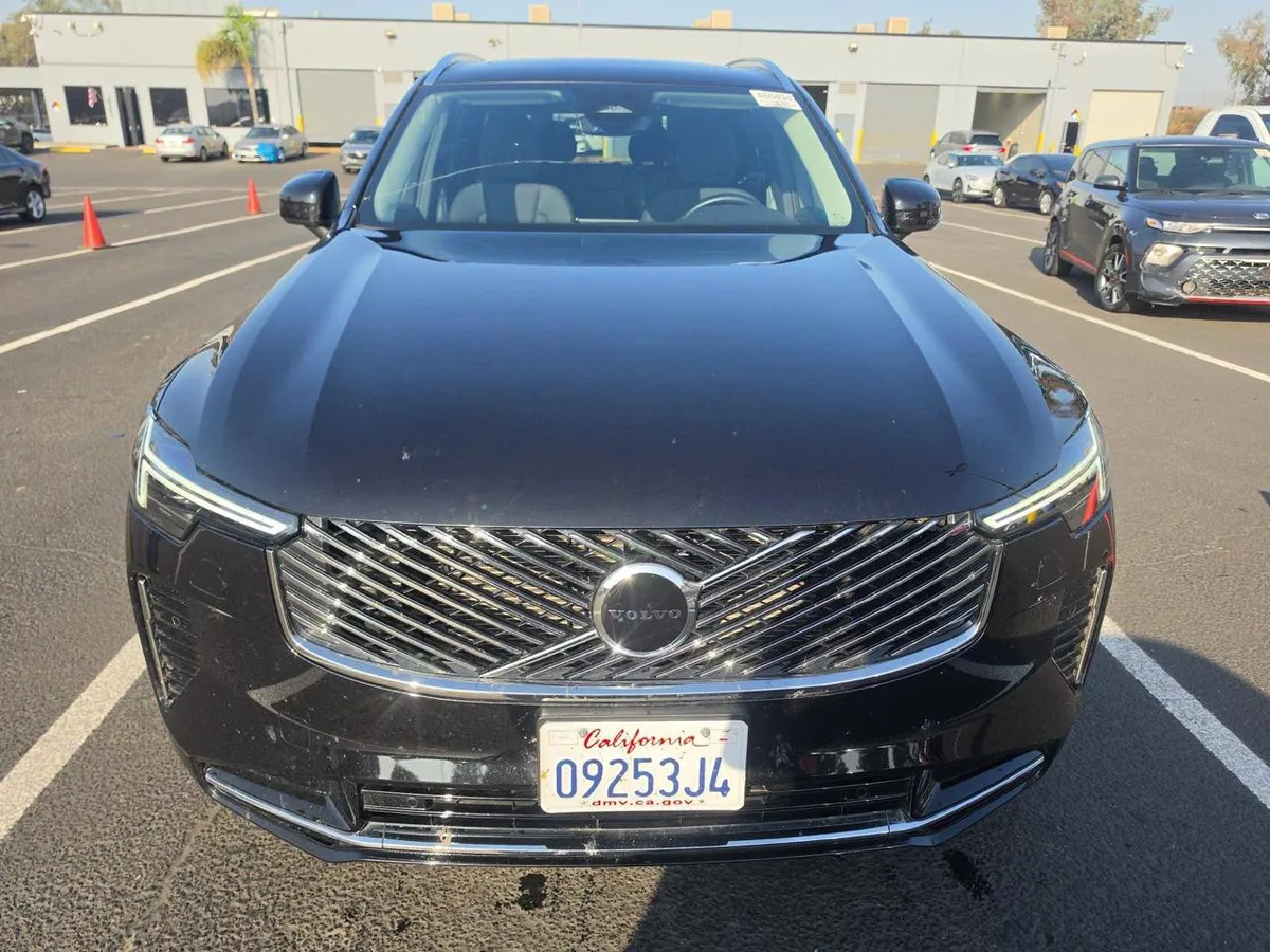 VOLVO XC90 B5 CORE 7-PASSENGER 2026