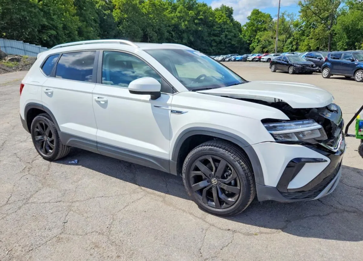 VOLKSWAGEN TAOS SE IQ DRIVE 2022