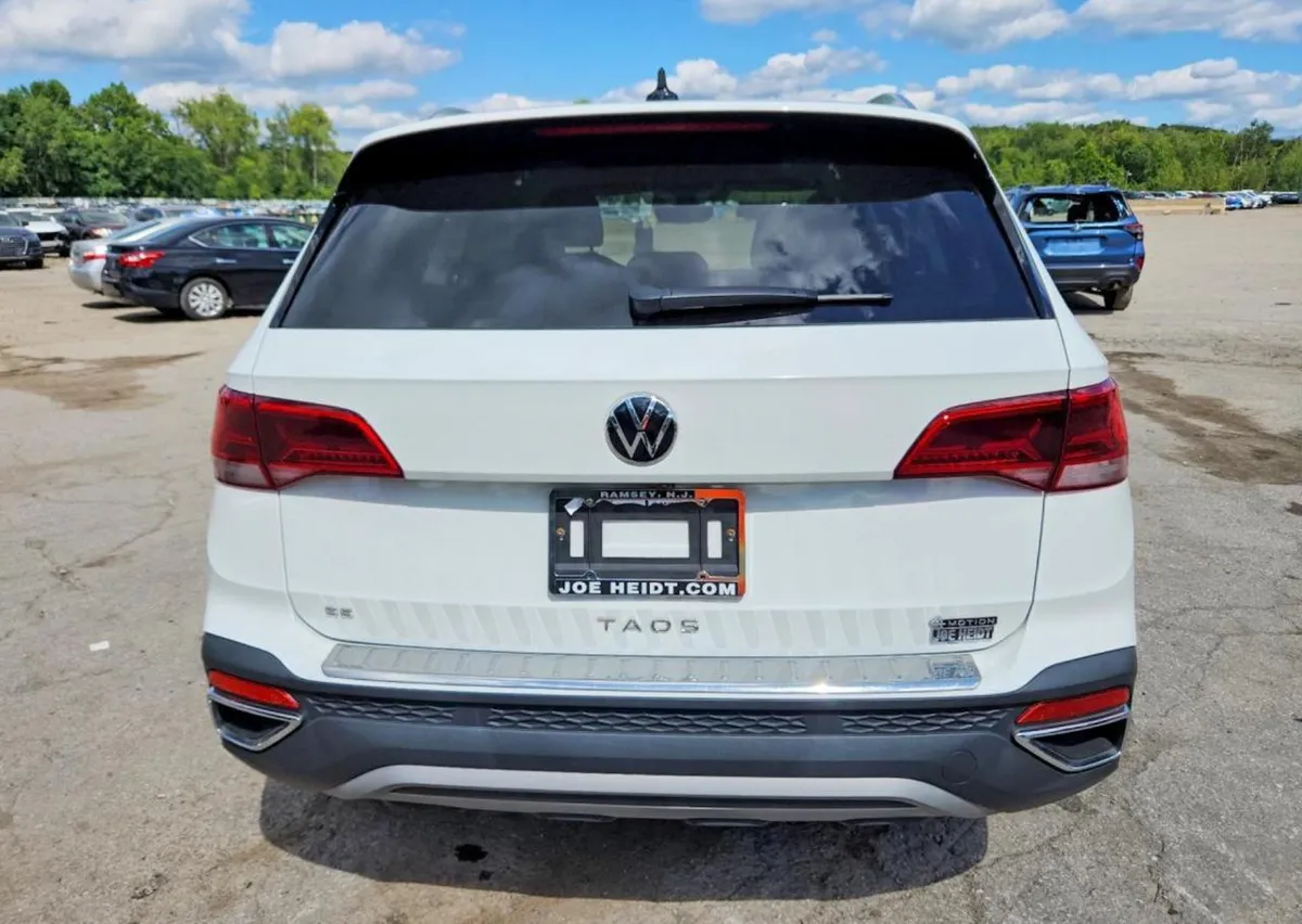 VOLKSWAGEN TAOS SE IQ DRIVE 2022