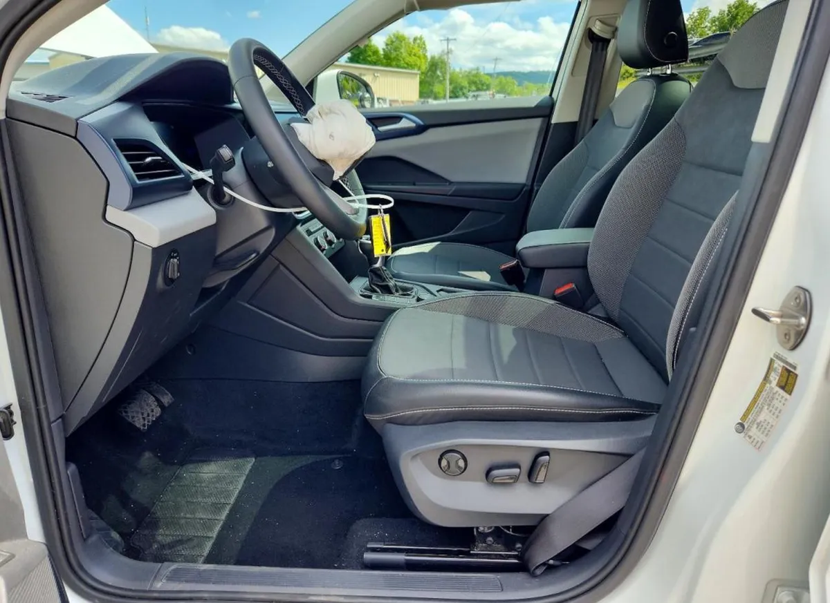 VOLKSWAGEN TAOS SE IQ DRIVE 2022