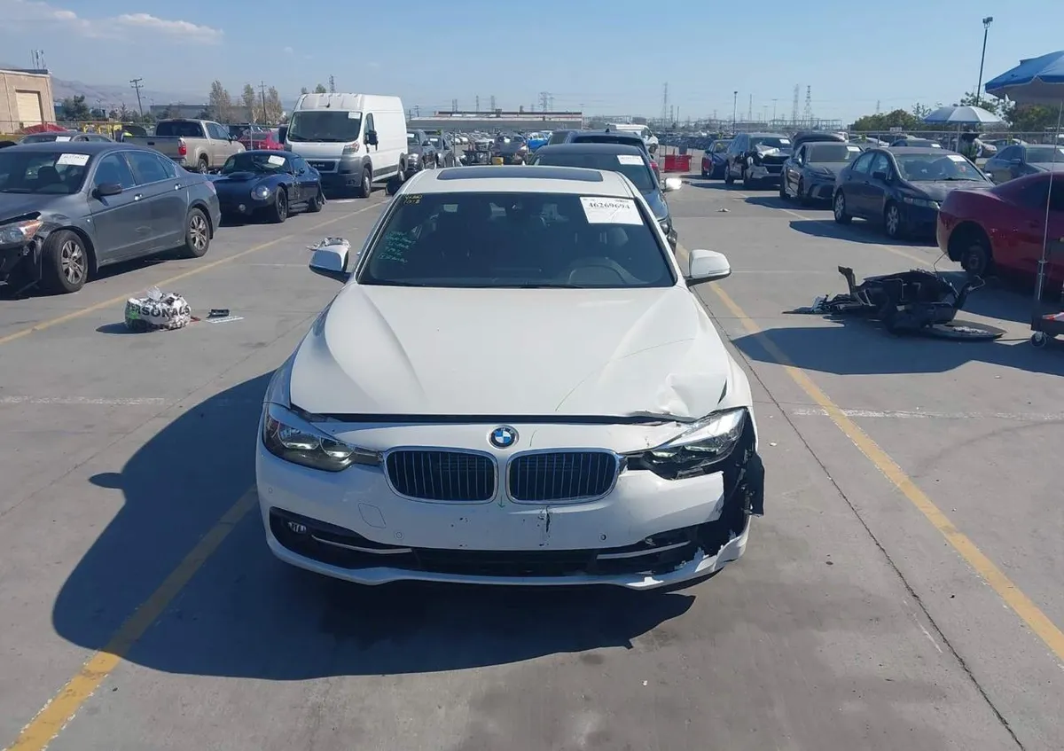 BMW 330E IPERFORMANCE 2017