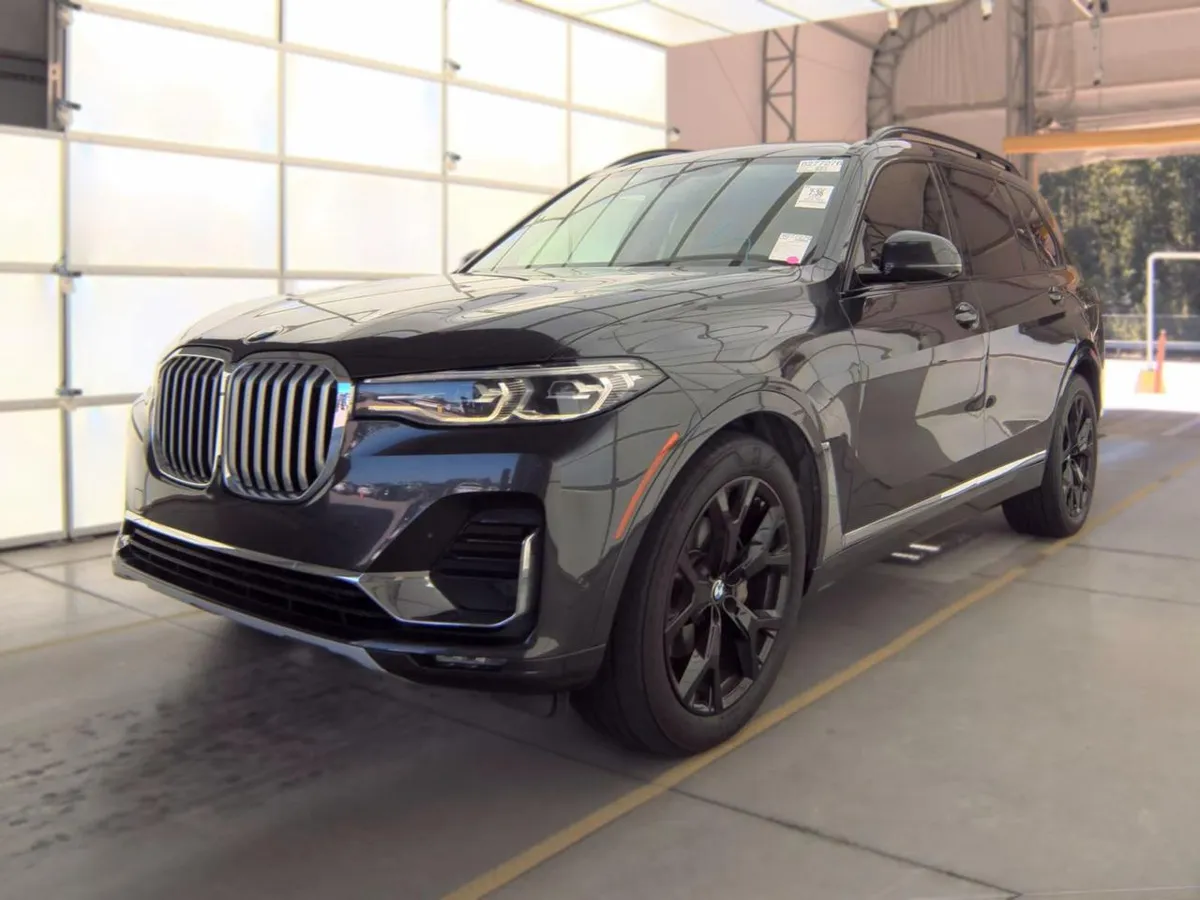 BMW X7 PREMIUM PACKAGE (ПРОЕКЦИЯ HUD ЖЕСТОВОЕ УПРАВЛЕНИЕ МЯГКОЕ ЗАКРЫВАНИЕ ДВЕРЕЙ ЭЛЕКТРИЧЕСКИЕ ШТОРКИ НА З 2022