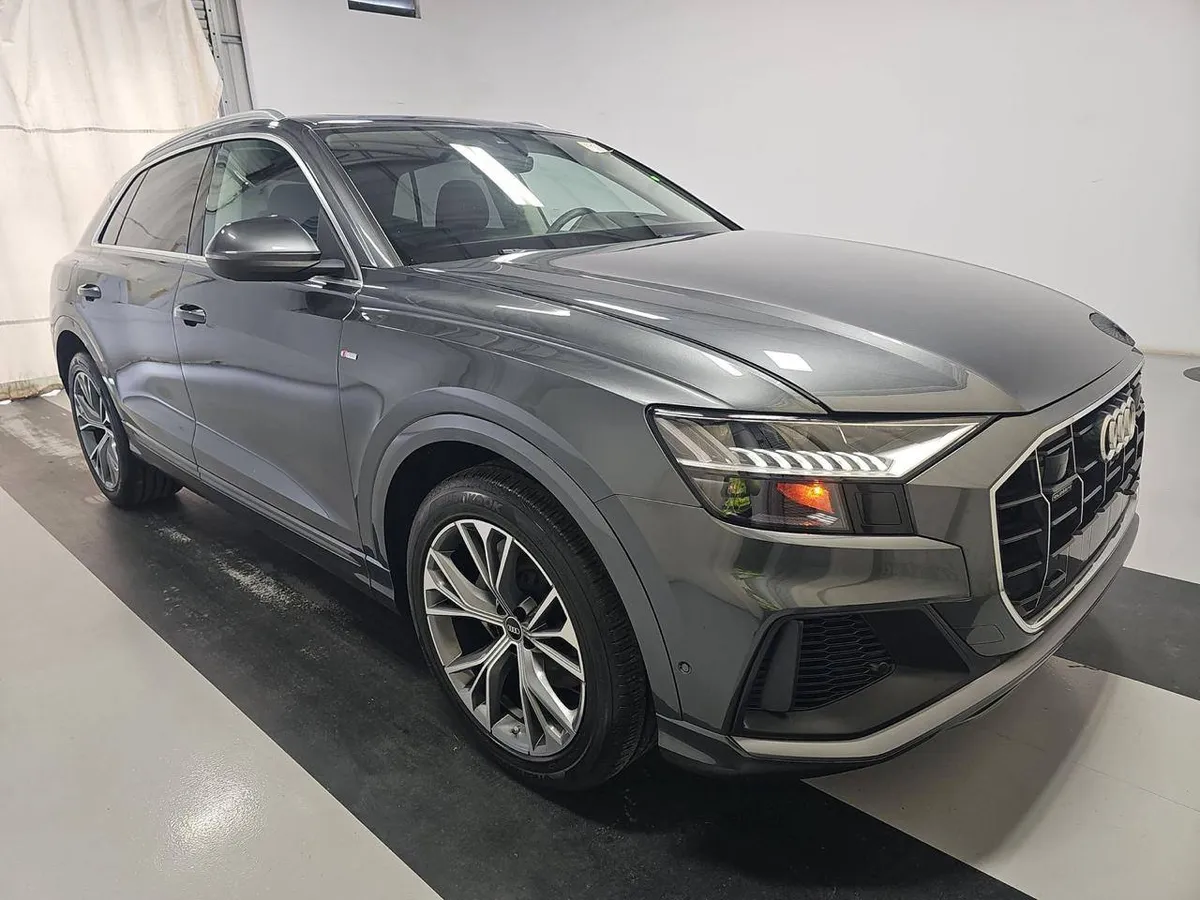 AUDI Q8 PRESTIGE 2023