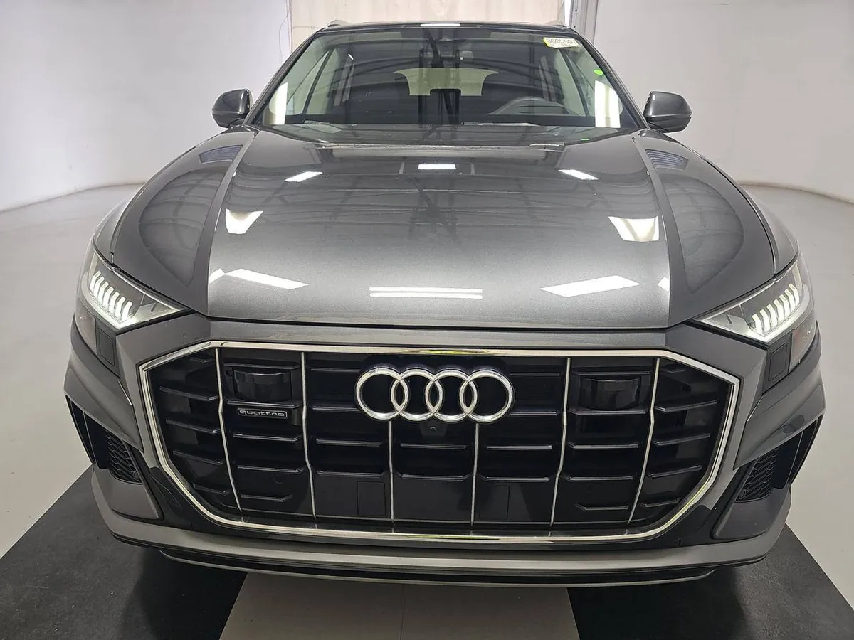 AUDI Q8 PRESTIGE 2023