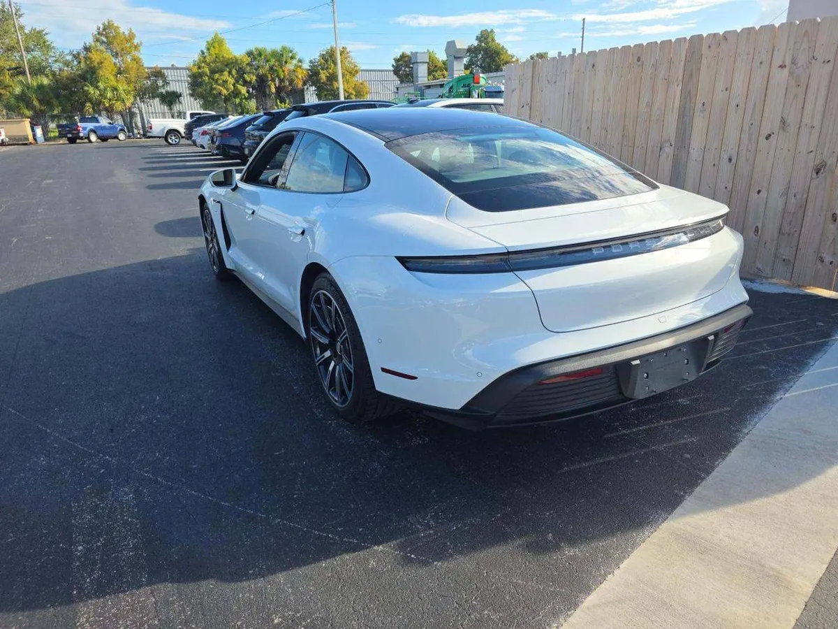 PORSCHE TAYCAN 4S 2020