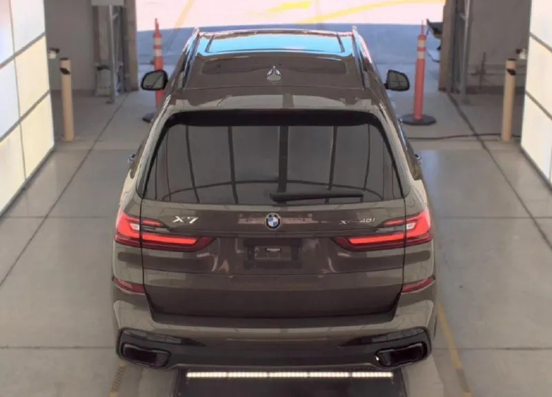 BMW X7 SPORTS ACTIVITY VEHICLE 2022