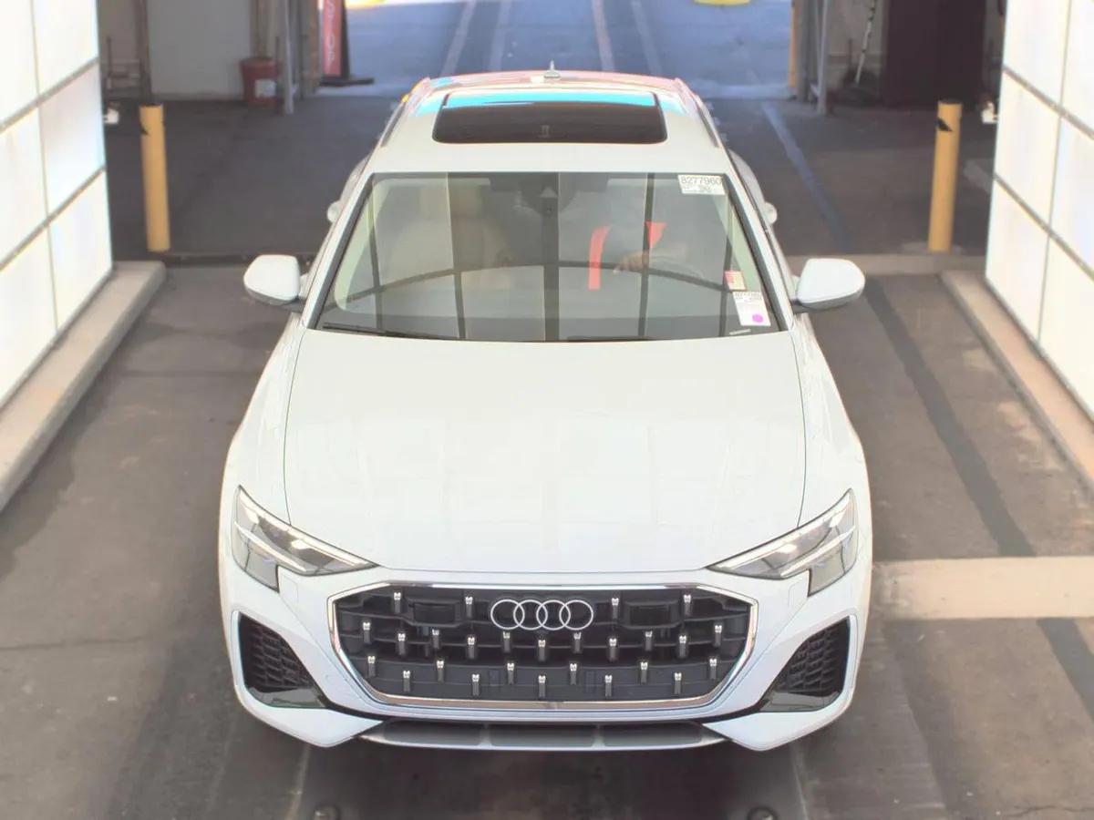 AUDI Q8 PREMIUM PLUS 2024
