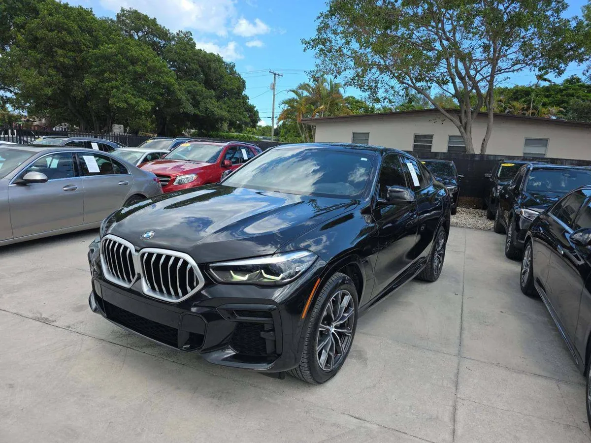 BMW X6 SPORTS ACTIVITY COUPE 2023