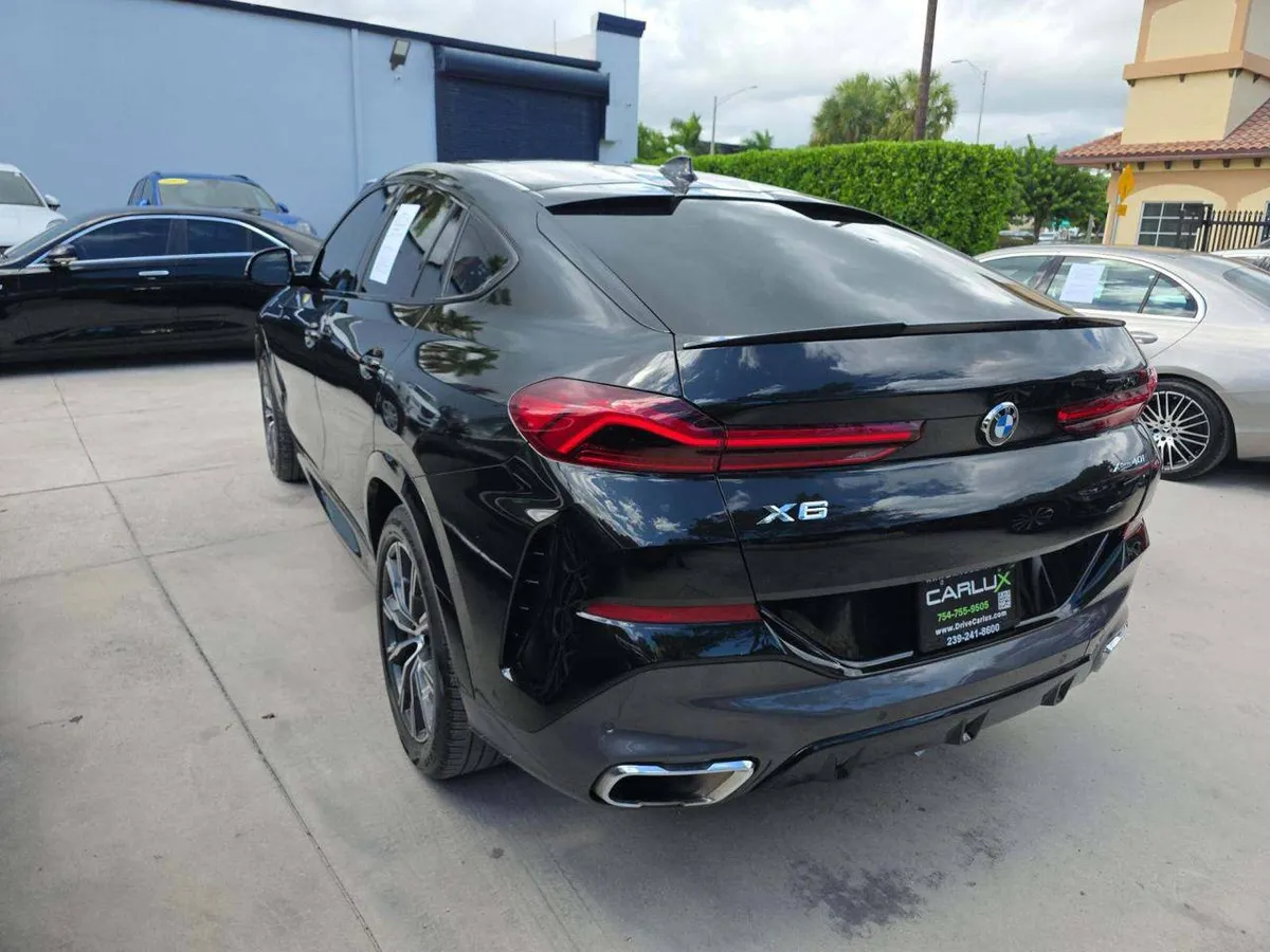 BMW X6 SPORTS ACTIVITY COUPE 2023