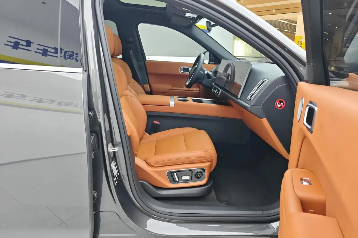 LI AUTO L7 2023
