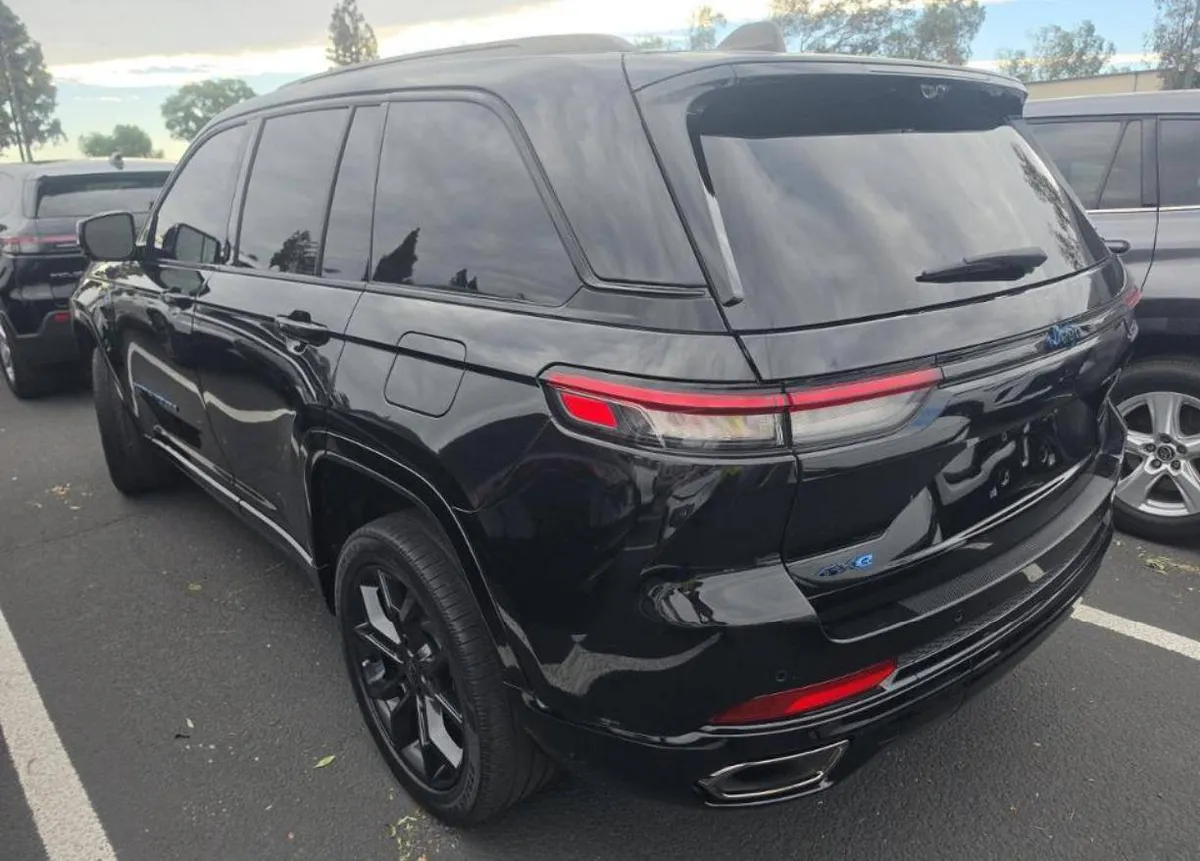 JEEP GRAND CHEROKEE 4XE 30TH 2023