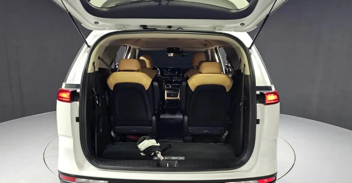 KIA CARNIVAL 2022