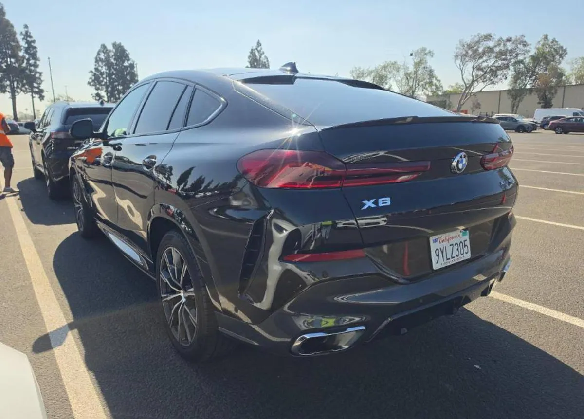 BMW X6 SPORTS ACTIVITY COUPE 2023
