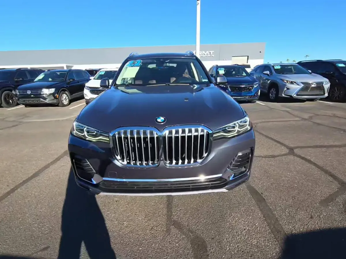 BMW X7 SPORTS ACTIVITY VEHICLE 2022