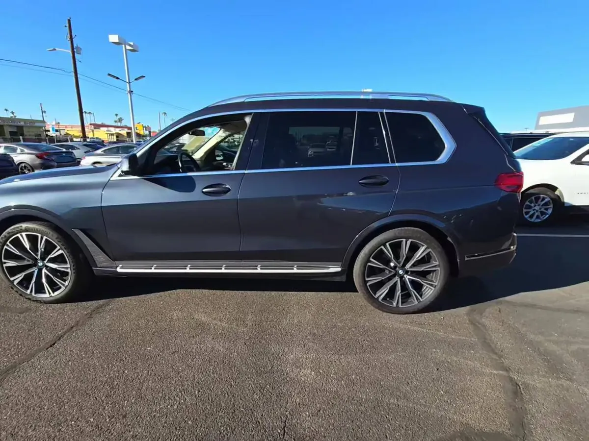 BMW X7 SPORTS ACTIVITY VEHICLE 2022