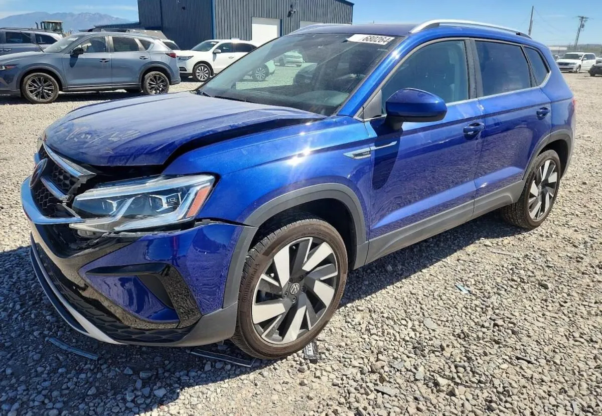 VOLKSWAGEN TAOS 4MOTION TAOS SEL 4MOTION 2024