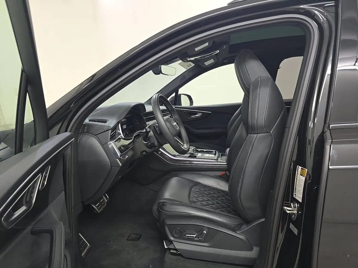 AUDI SQ7 PREMIUM PLUS 2023
