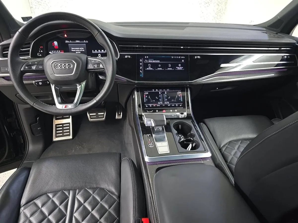 AUDI SQ7 PREMIUM PLUS 2023