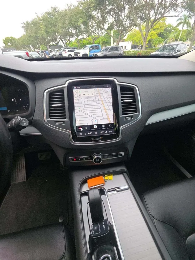VOLVO XC90 B5 CORE 7-PASSENGER 2023