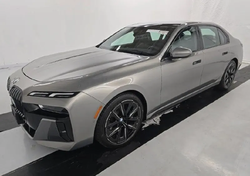 BMW 740I M SPORT PRO 2023