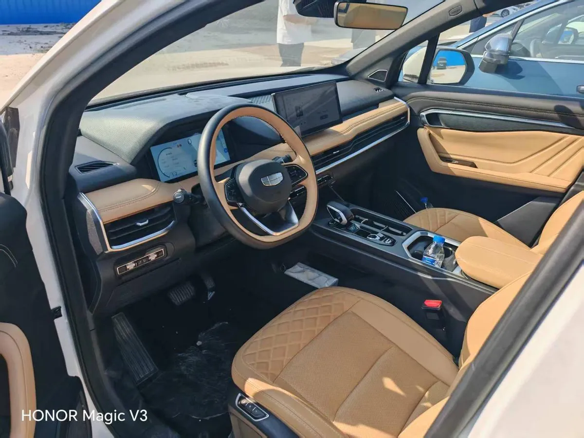 GEELY HAOYUE L FLAGSHIP EDITION МАКСИМАЛЬНАЯ 2023