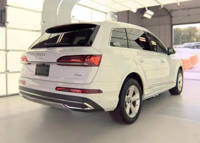 AUDI Q7 PREMIUM 2023
