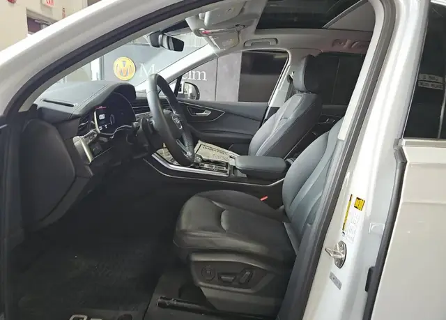 AUDI Q7 PREMIUM 2023